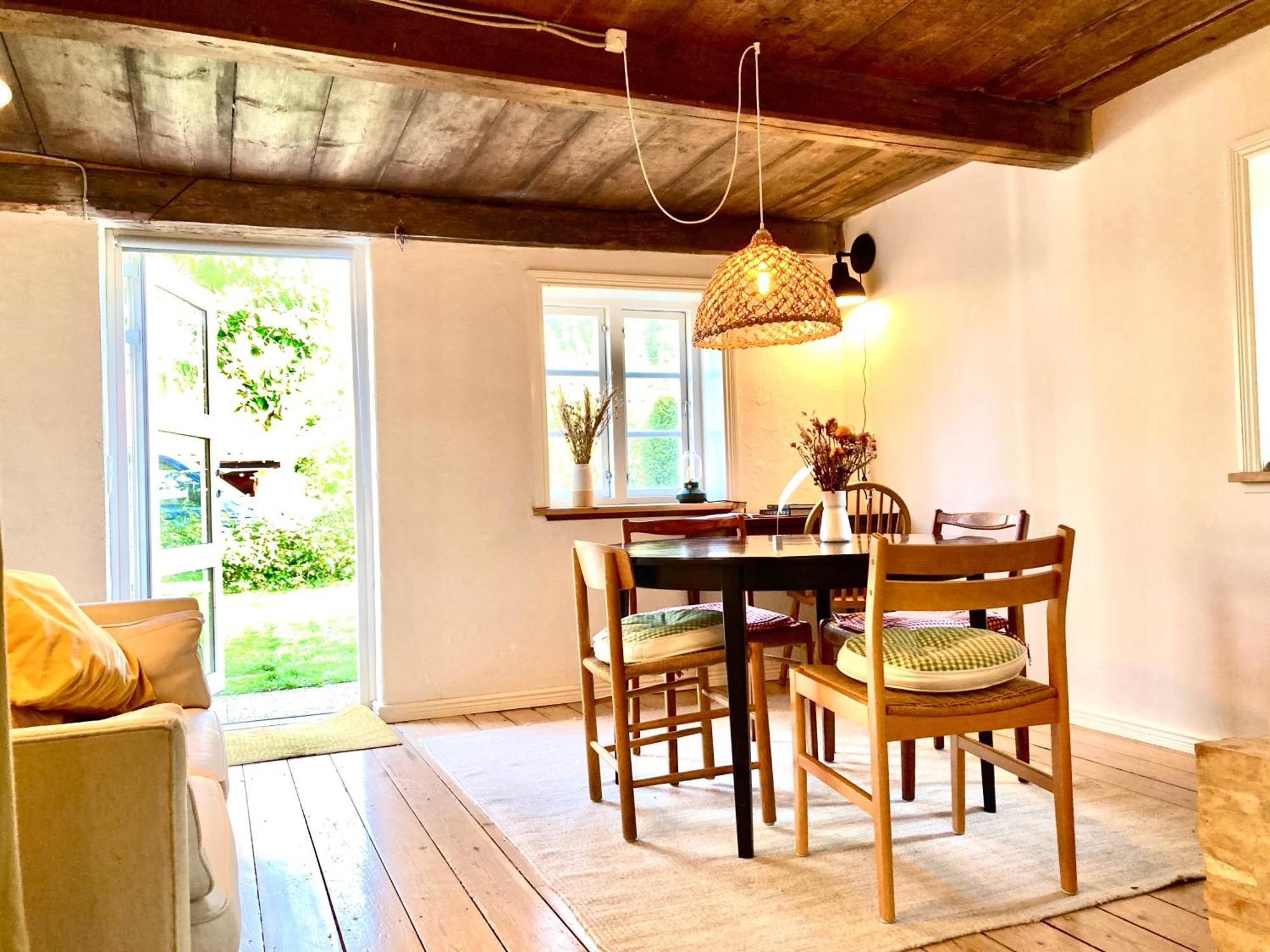 Den Gamle Skomager Hytte Ved Slotssoen Gråsten Exterior foto